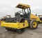 Rouleau vibratoire à simple tambour à pieds dameurs Bomag jaune