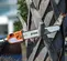 Scie à long manche STIHL orange et grise, 213 à 354 cm de portée, essence