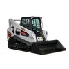 Chargeuse à chenilles compacte BOBCAT blanche, noire et rouge 1 542 kg