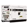 Génératrice remorquable MULTIQUIP blanche de 11 à 22 kW, diesel de niveau 4
