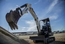 Mini-Excavator Operator