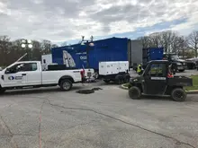 groupe électrogène fixé à un camion