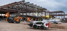 Équipement assorti sur un chantier