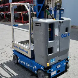Plateforme élévatrice autopropulsée à une personne Genie GR-12 2018