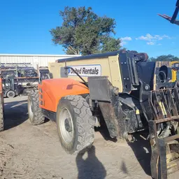 Chariot élévateur JLG 1055 2016