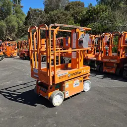 Élévateur autopropulsé une personne Snorkel TM12E 2019