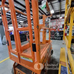 Élévateur autopropulsé une personne Snorkel TM12E 2019