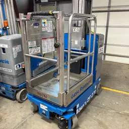 Élévateur autopropulsé une personne Genie GR-20 2017