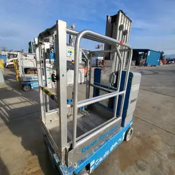 Élévateur autopropulsé une personne Genie GR-20 2017