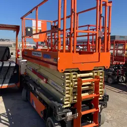 Plateforme élévatrice JLG 4045R 2018