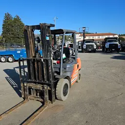 Chariot élévateur d’entrepôt Toyota 8FGU25 2019