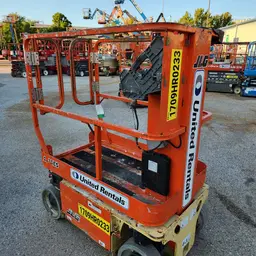 Plateforme élévatrice automotrice à une personne JLG 1230ES 2018