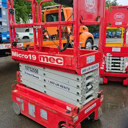 Plateforme élévatrice MEC MICRO 19 2018