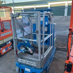 Plateforme élévatrice autopropulsée à une personne Genie GR-12 2018